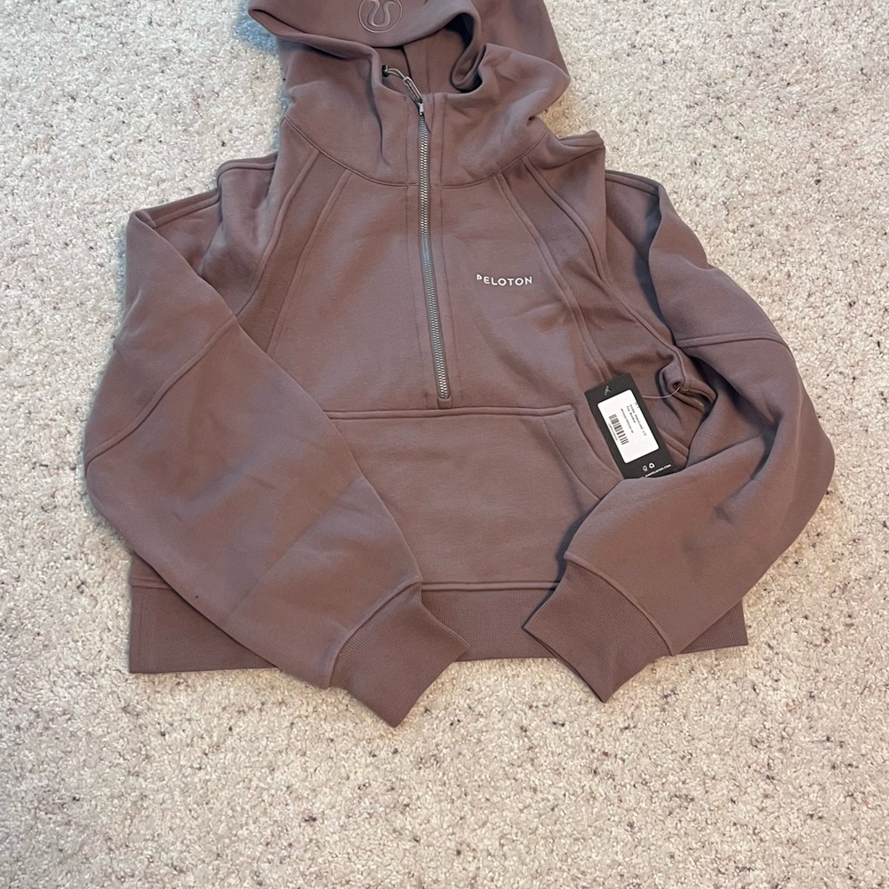 **SOLD** Lululemon x Peloton Taupetastic oversized crop half Zip Hoodie